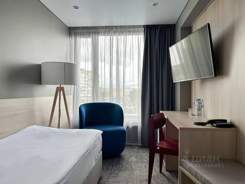 Комната Свердловская область, Екатеринбург ул. Челюскинцев, 106 (15.0 ... - Фото 1