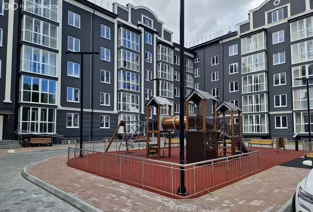 2-комнатная квартира: Гурьевск, улица Генерал-лейтенанта Городовикова, ... - Фото 2
