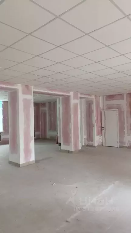 Торговая площадь в Омская область, Омск просп. Карла Маркса, 83 (121 ... - Фото 1