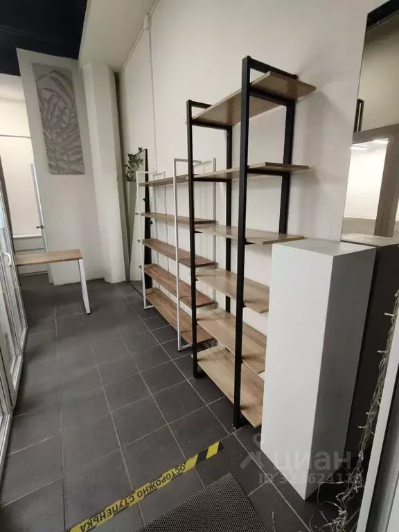 Торговая площадь в Москва Егерская ул., 3 (15 м) - Фото 2