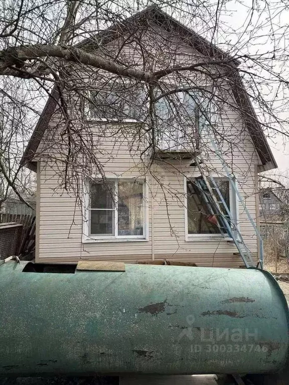 Дом в Белгородская область, Старооскольский городской округ, с. ... - Фото 0