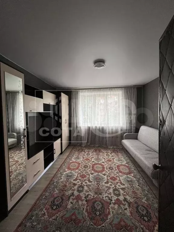 Комната 14 м в 8-к., 6/9 эт. - Фото 0