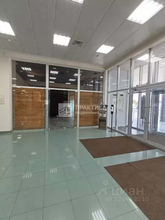 Торговая площадь в Московская область, Одинцовский городской округ, д. ... - Фото 0