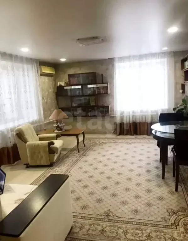 2-к кв. Башкортостан, Стерлитамак Коммунистическая ул., 12 (65.1 м) - Фото 1