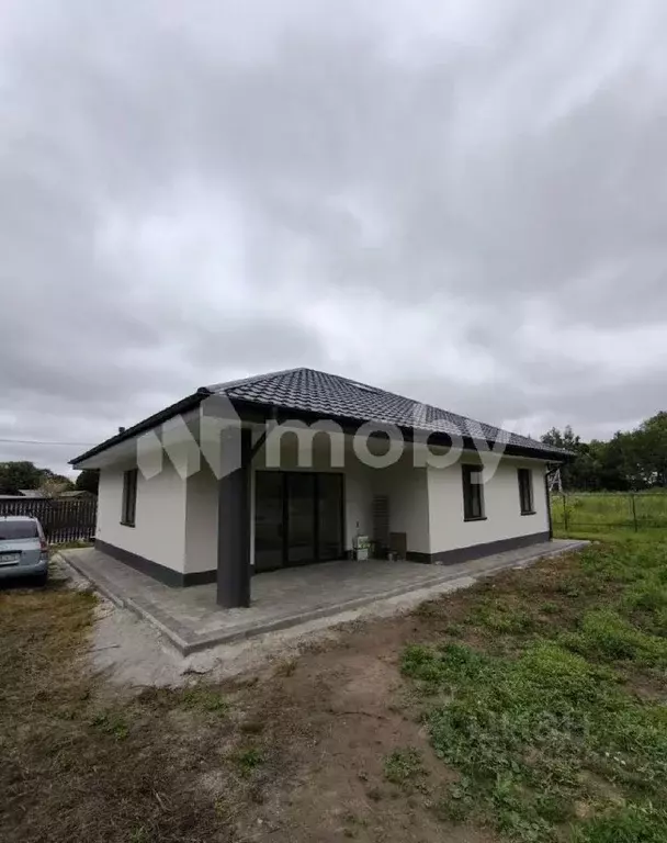 Дом в Калининградская область, Гурьевский муниципальный округ, пос. ... - Фото 1