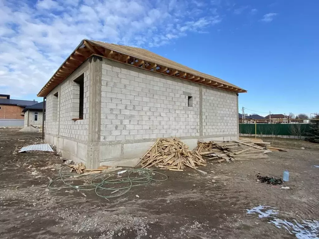 Дом в Ставропольский край, Ессентуки ул. Средняя Аллея (105 м) - Фото 2