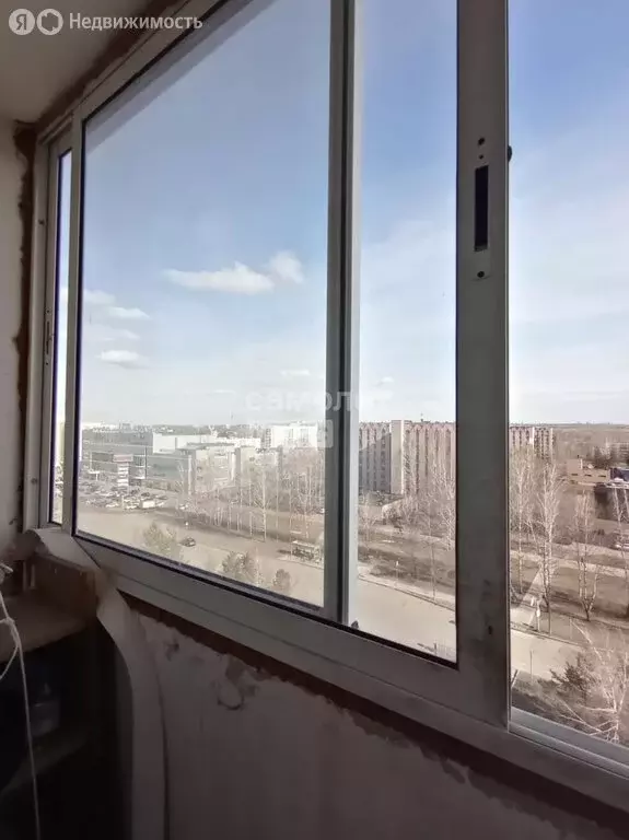 3-комнатная квартира: Нижнекамск, проспект Химиков, 9 (66.9 м) - Фото 1
