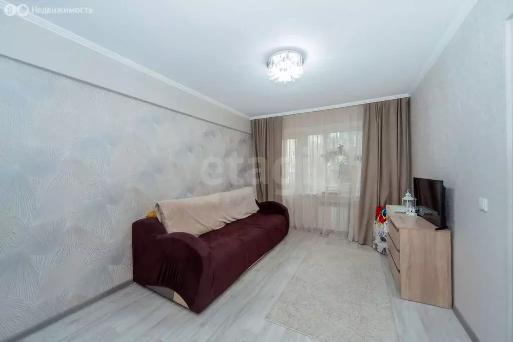 2-комнатная квартира: Бийск, улица имени Героя Советского Союза ... - Фото 0