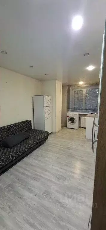 Комната Свердловская область, Екатеринбург ул. Титова, 27А (15.5 м) - Фото 2