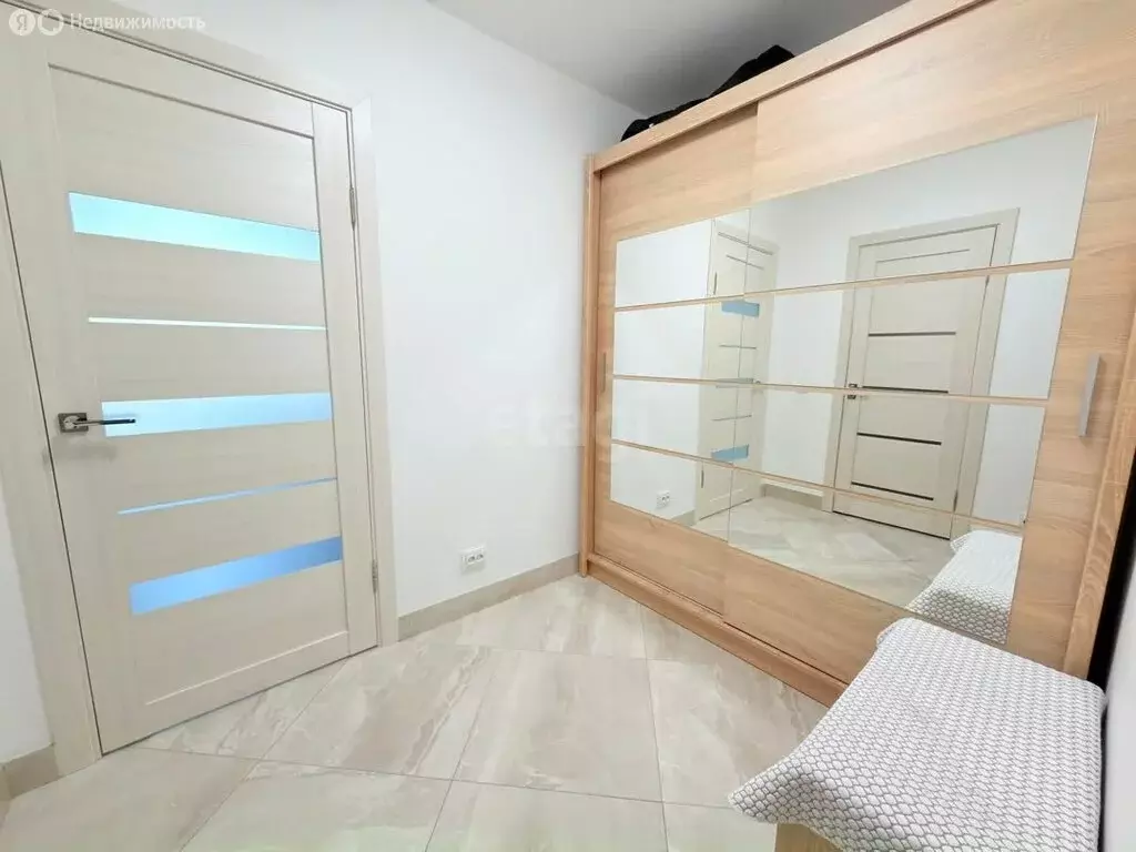 2-комнатная квартира: Пионерский, Садовая улица, 9 (46.4 м) - Фото 1