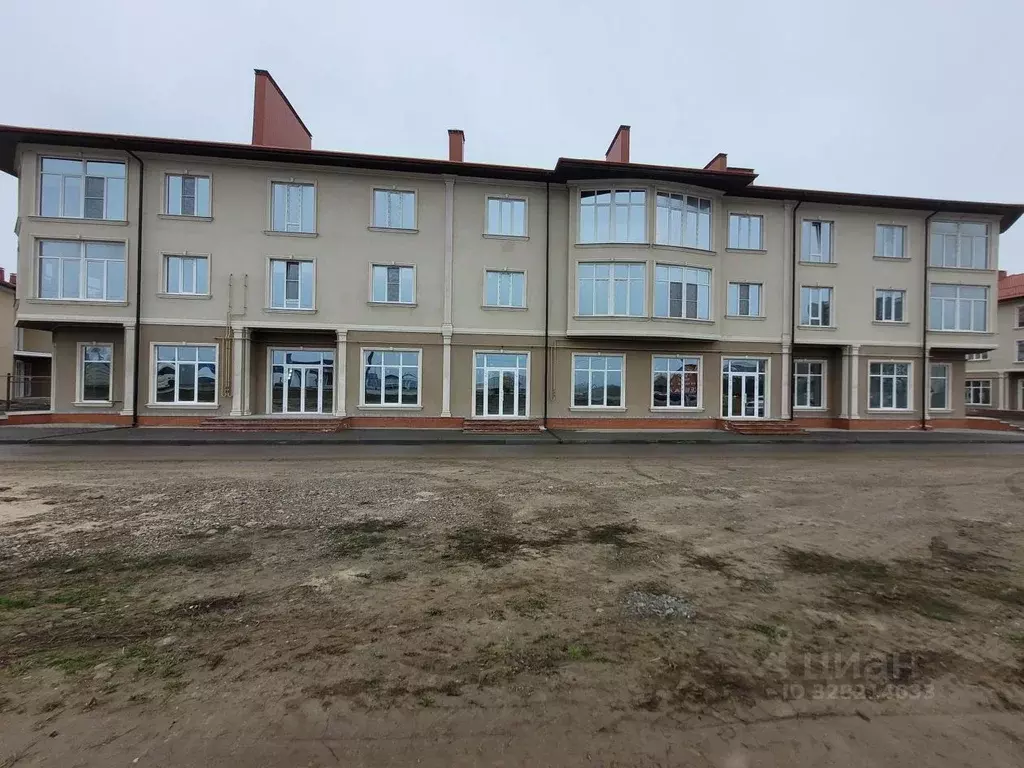 Торговая площадь в Кабардино-Балкария, Баксан ул. Имени Ю.А. Гагарина ... - Фото 1