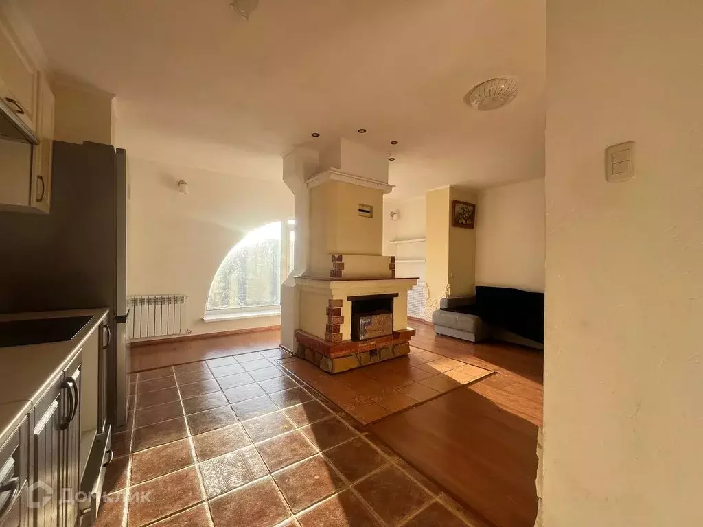 Продаётся 2-к квартира, 65.8 м - Фото 1