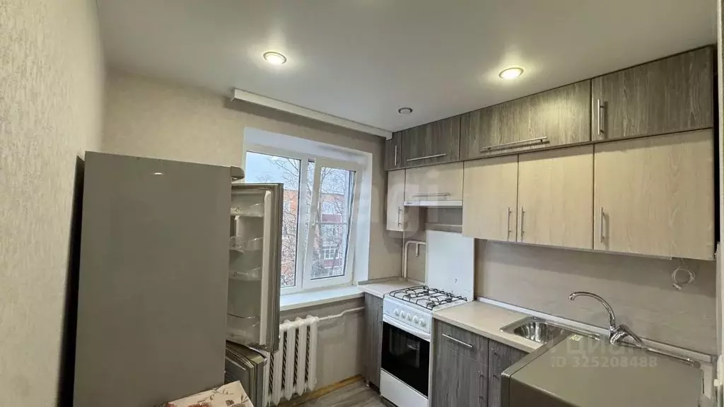 2-к кв. Адыгея, Майкоп ул. Герцена, 104 (42.7 м) - Фото 1