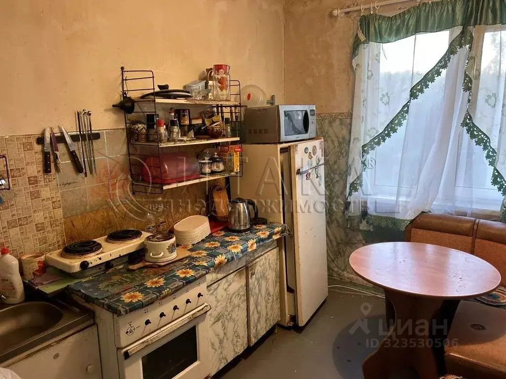 3-к кв. Ленинградская область, Лодейнопольский район, Доможировское ... - Фото 1