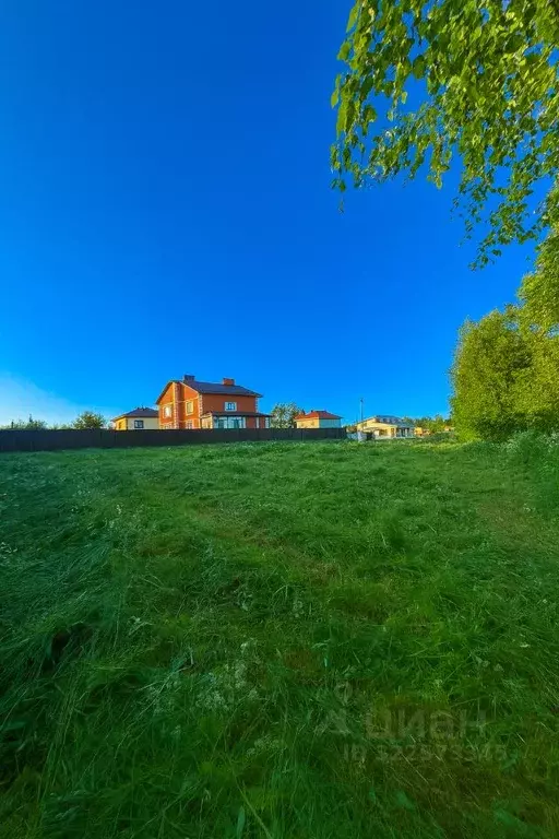 Участок в Калужская область, Совхоз Боровский с/пос, д. Комлево  (8.0 ... - Фото 2