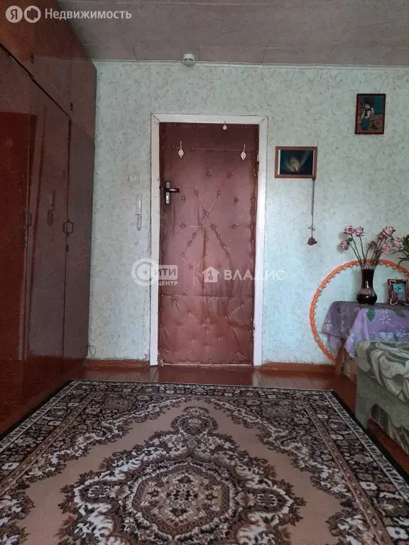1к в 8-комнатной квартире (13.1 м) - Фото 0