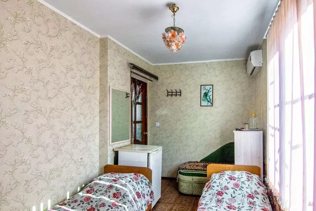 Комната Краснодарский край, Геленджик ул. Котовского, 14 - Фото 2