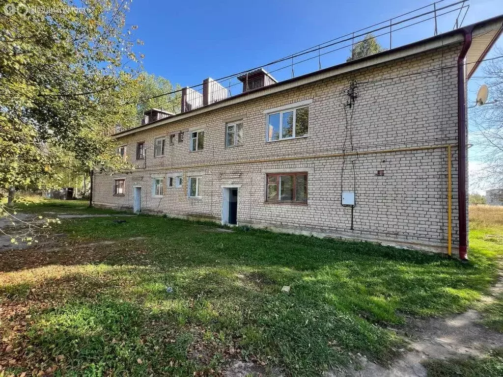 2-комнатная квартира: Бытошь, улица Маяковского, 3 (37.3 м) - Фото 0
