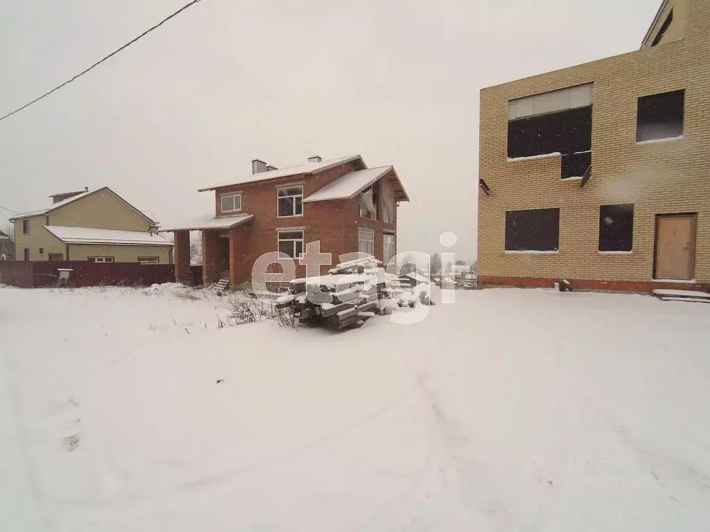 Дом в Коми, Сыктывкар Изкар кв-л,  (300 м) - Фото 2