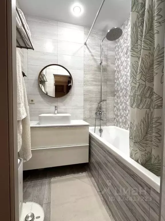 2-к кв. Татарстан, Казань ул. Чапаева, 33 (51.3 м) - Фото 1