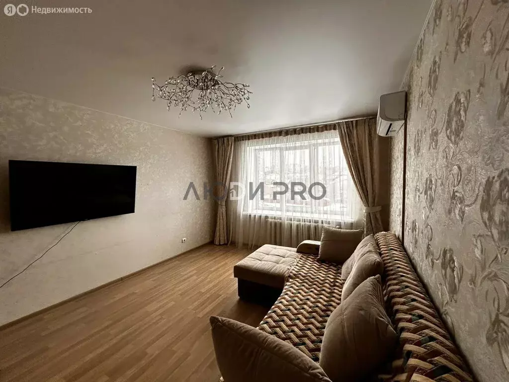 3-комнатная квартира: Ижевск, Авангардная улица, 24 (81 м) - Фото 2