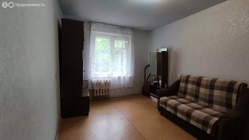 3-комнатная квартира: Саратов, Зенитная улица, 12А (60.7 м) - Фото 0