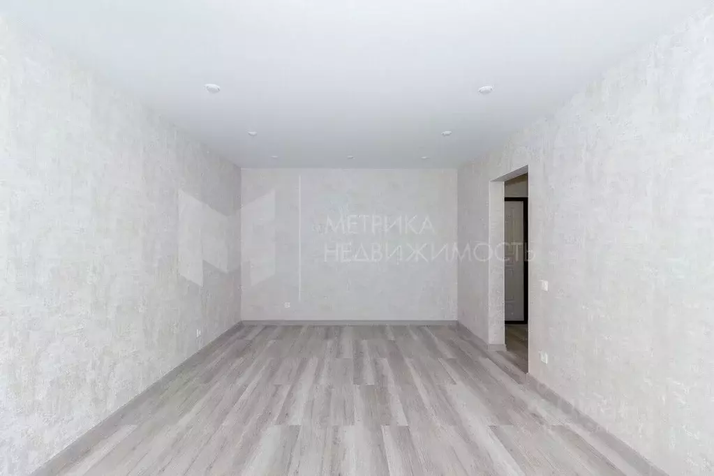 1-к кв. Тюменская область, Тюмень ул. Монтажников, 38 (37.3 м) - Фото 1