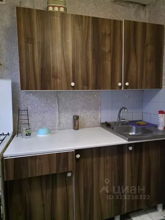 2-к кв. Московская область, Реутов Советская ул., 31 (43.0 м) - Фото 0