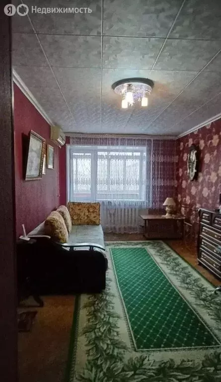 2-комнатная квартира: Каменск-Шахтинский, проспект Карла Маркса (45 м) - Фото 1