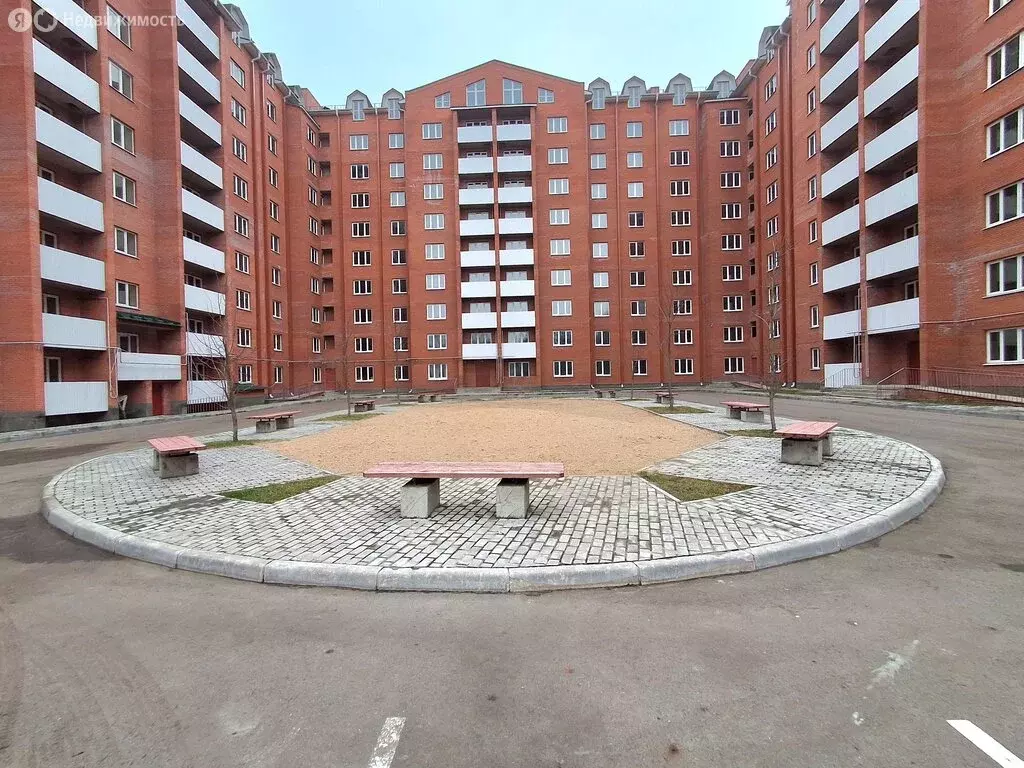 2-комнатная квартира: Радужный, вл54 (76 м) - Фото 1