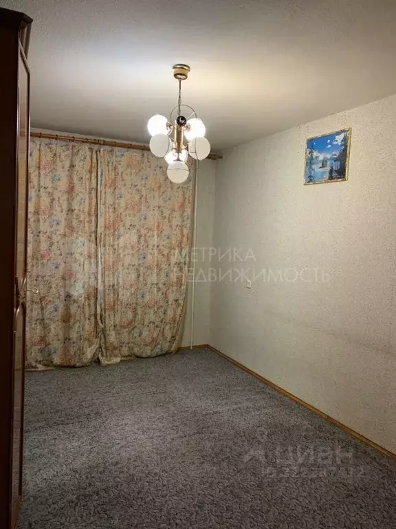 3-к кв. Тюменская область, Тюмень Восточный мкр, ул. Моторостроителей, ... - Фото 1