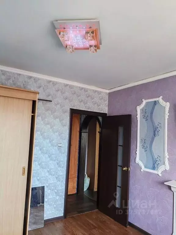 2-к кв. Омская область, Омск ул. Малиновского, 10 (52.0 м) - Фото 2