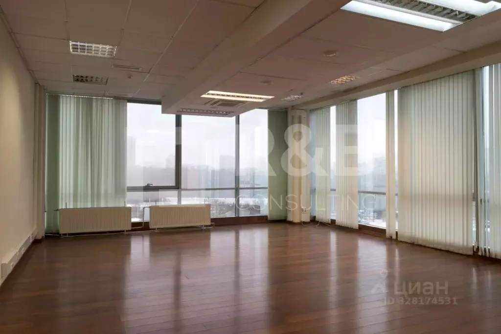 Офис в Москва Верейская ул., 17 (785 м) - Фото 1