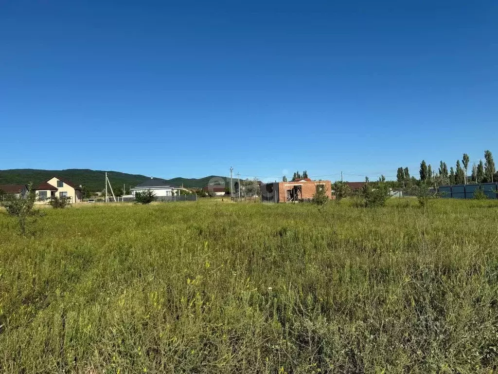 Участок в Краснодарский край, Новороссийск городской округ, с. ... - Фото 1