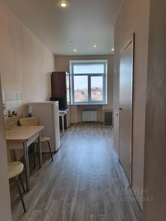 Студия Омская область, Омск Городок Нефтяников мкр, ул. 20-го ... - Фото 1