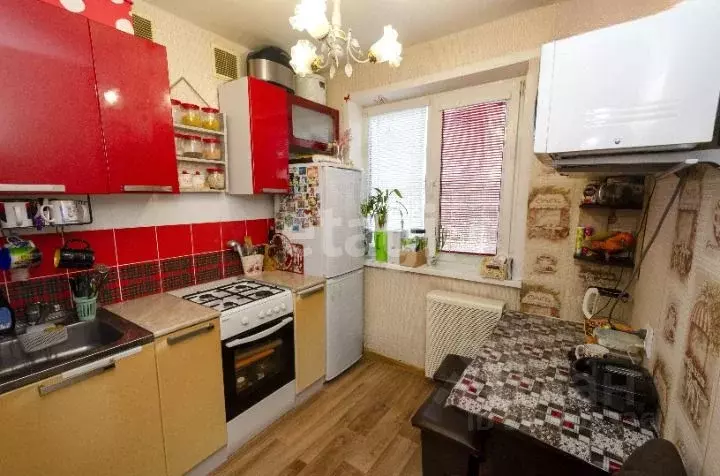 2-к кв. Тверская область, Тверь пос. Химинститута, 16 (43.9 м) - Фото 1