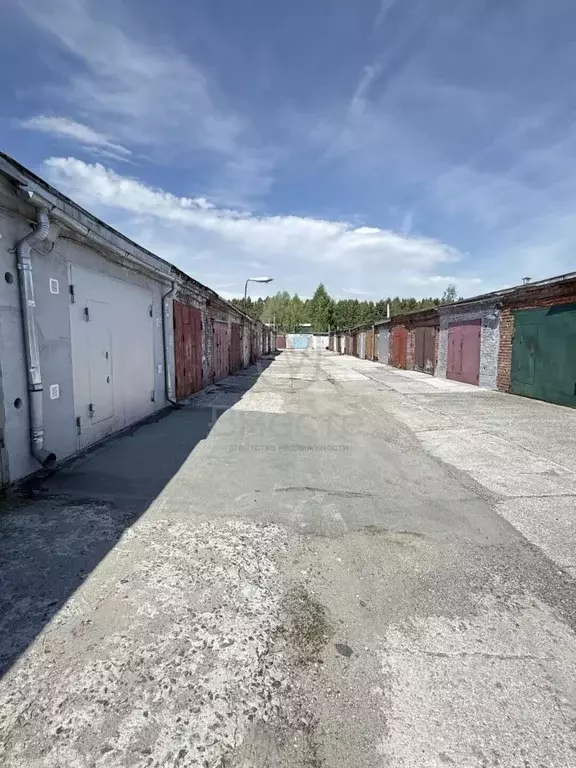 Гараж в Новосибирская область, Новосибирский район, Краснообск рп  (43 ... - Фото 1