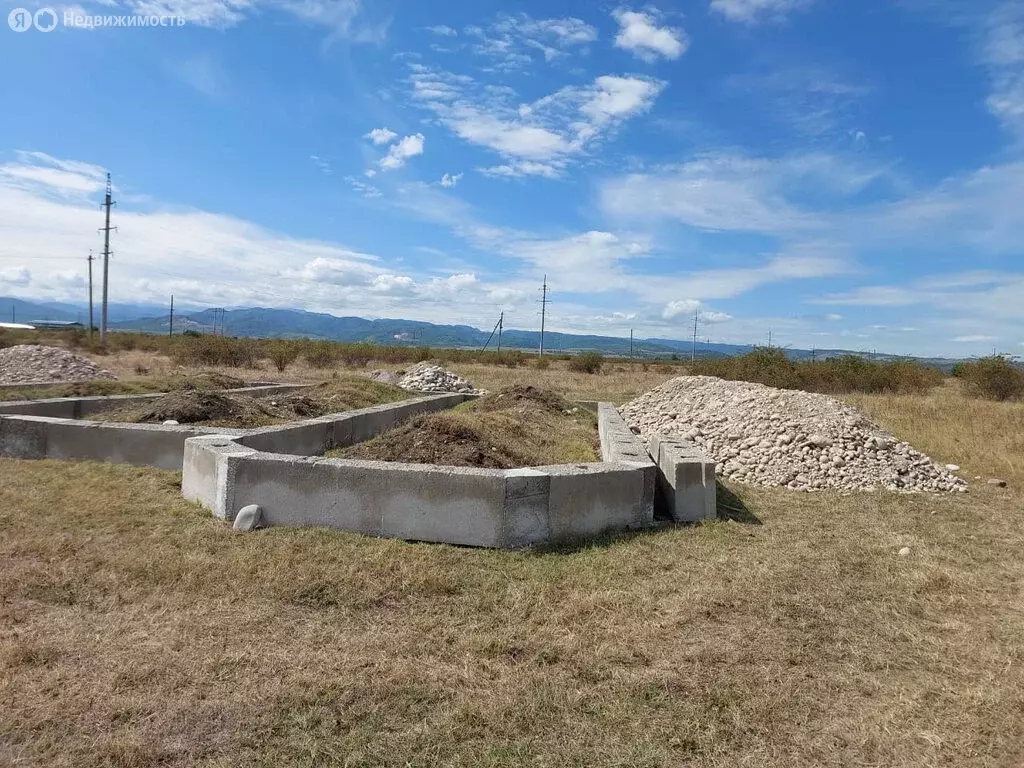 Участок в Чегем, улица Назранова, 266 (8 м) - Фото 0