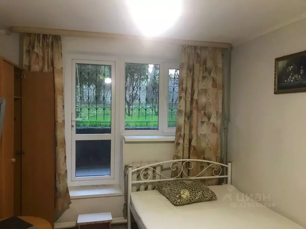 1-к кв. Севастополь ул. Надежды Островской, 14А (30.0 м) - Фото 2