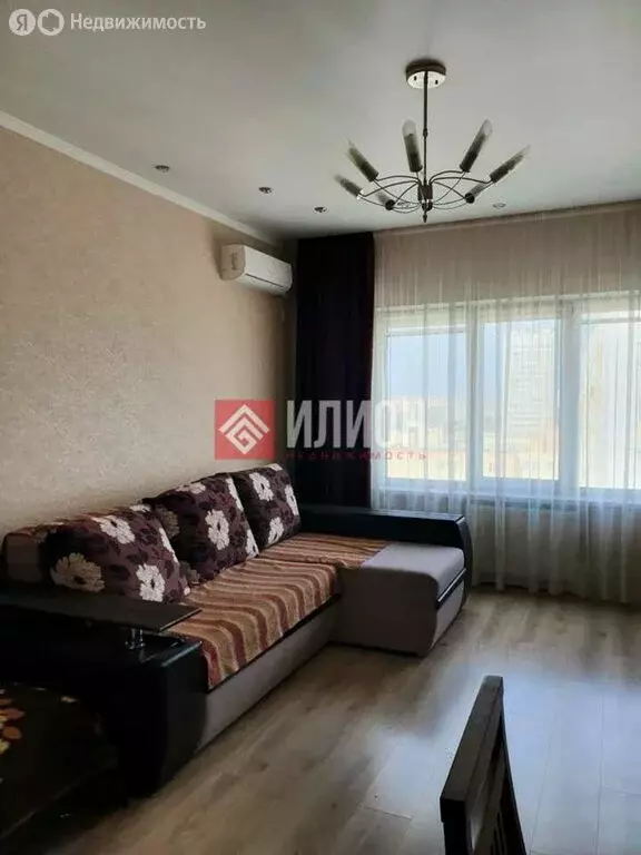 2-комнатная квартира: Севастополь, Античный проспект, 8Б (66.4 м) - Фото 1