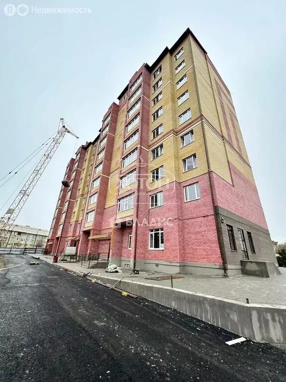 2-комнатная квартира: Элиста, улица имени Н.С. Хрущёва, 15 (65 м) - Фото 0