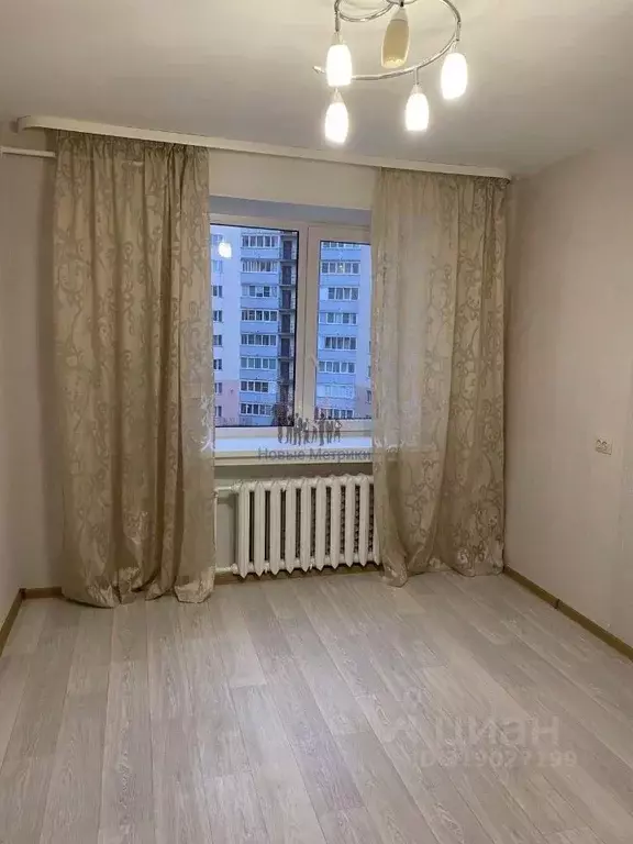 3-к кв. Ленинградская область, Мурино Всеволожский район, Оборонная ... - Фото 0