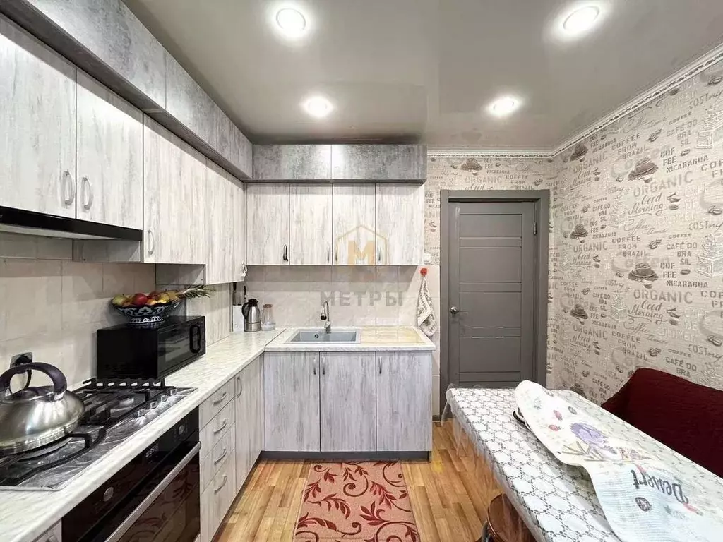 2-к кв. Белгородская область, Белгород ул. Макаренко, 34 (53.0 м) - Фото 1