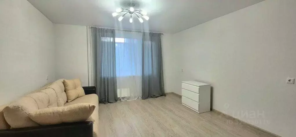 2-к кв. Свердловская область, Екатеринбург ул. Амундсена, 66 (44.0 м) - Фото 1