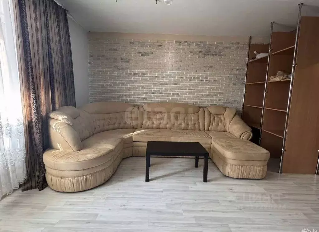 Студия Тюменская область, Тюмень ул. Василия Гольцова, 22 (42.0 м) - Фото 1