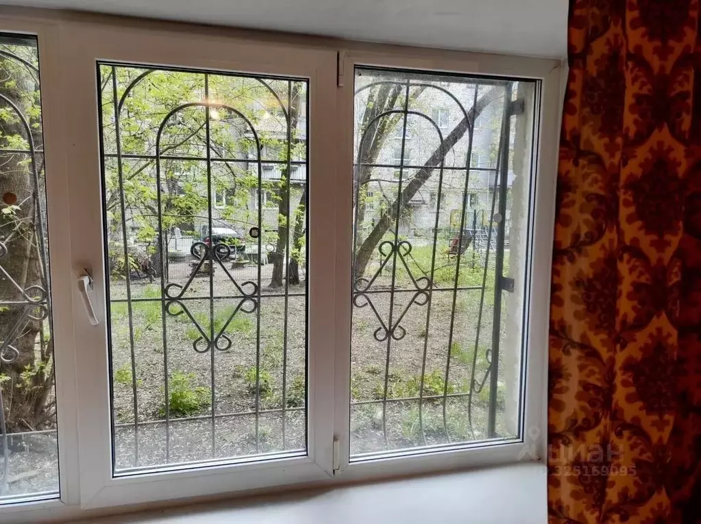 Комната Свердловская область, Екатеринбург ул. Стрелочников, 1 - Фото 2