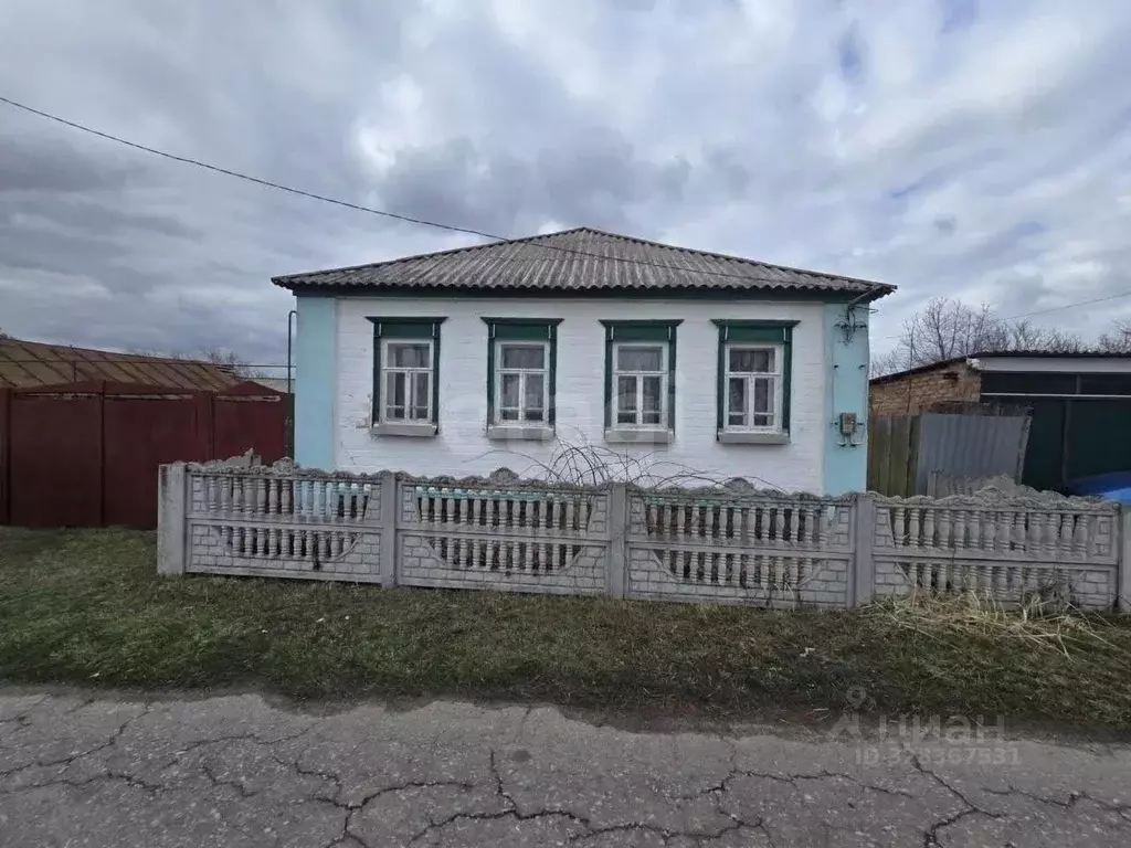 Дом в Белгородская область, Валуйский муниципальный округ, с. Шелаево ... - Фото 1