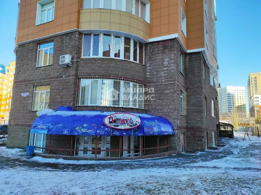 Помещение свободного назначения в Омская область, Омск просп. ... - Фото 2