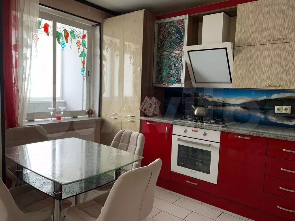 3-к. квартира, 75 м, 3/3 эт. - Фото 0