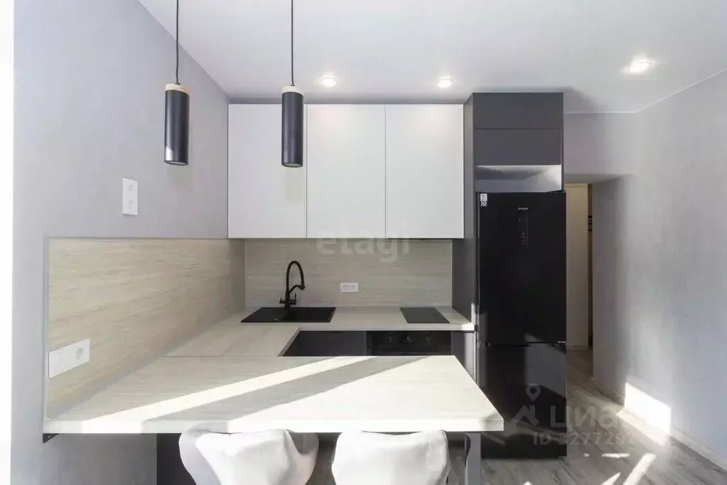 1-к кв. Тюменская область, Тюмень ул. Революции, 228к6 (35.0 м) - Фото 1